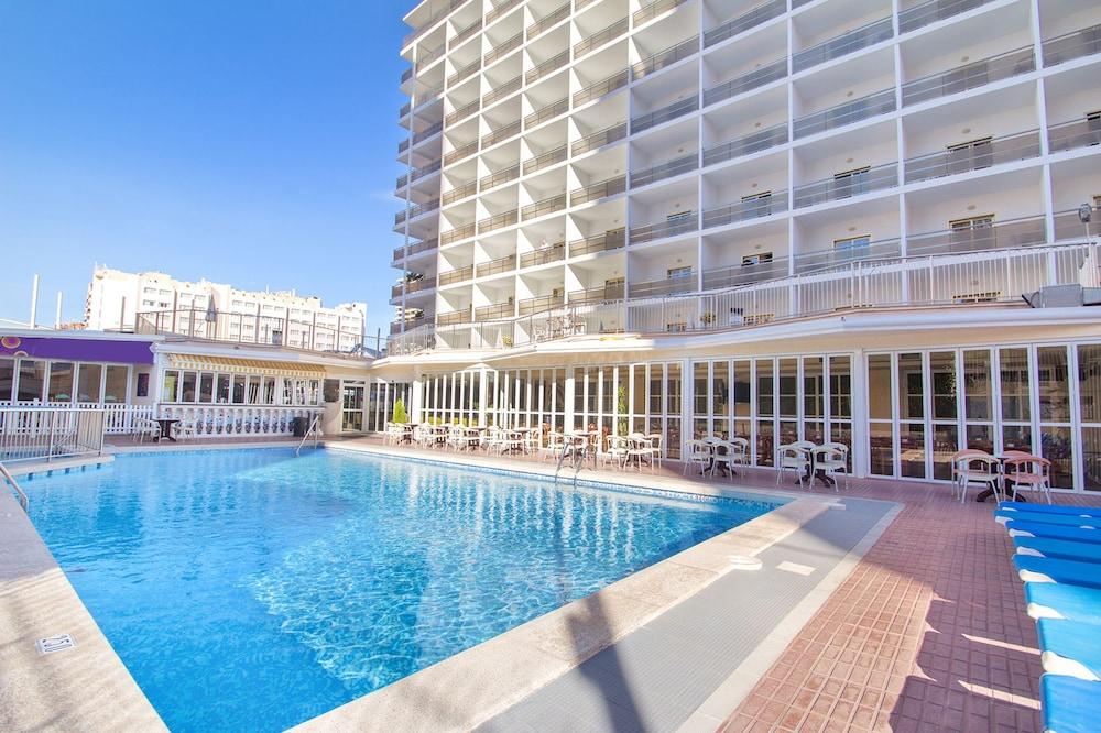 Hotel Servigroup Nereo Бенидорм Екстериор снимка