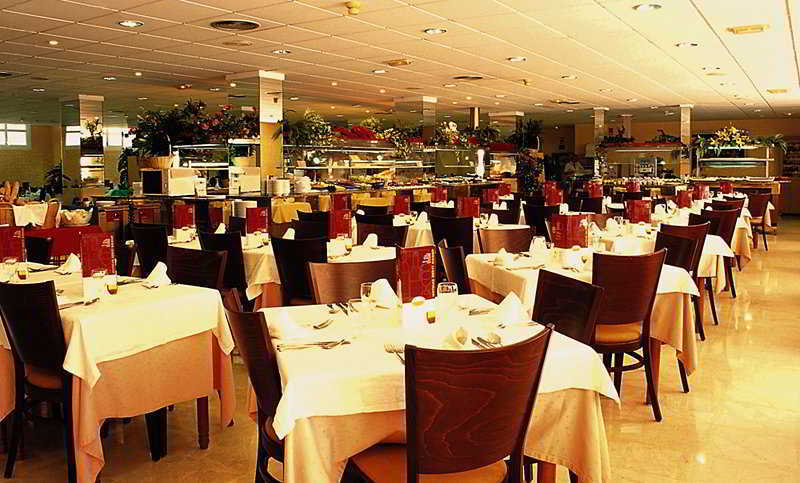 Hotel Servigroup Nereo Бенидорм Екстериор снимка