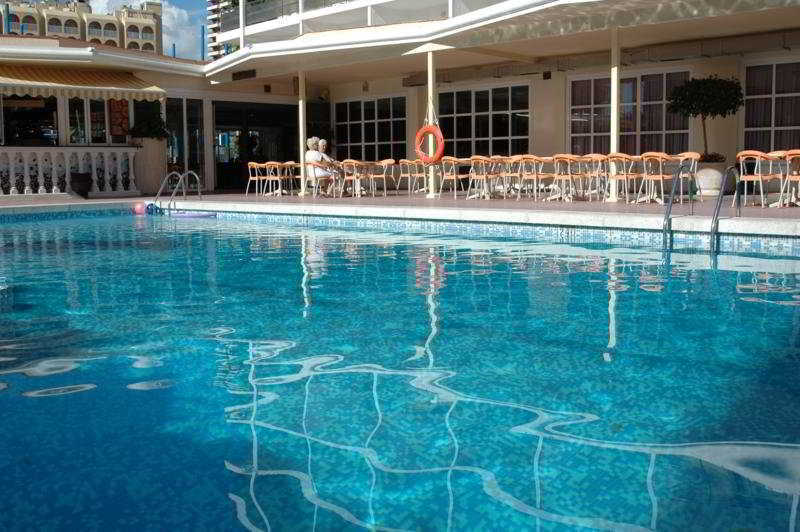 Hotel Servigroup Nereo Бенидорм Екстериор снимка