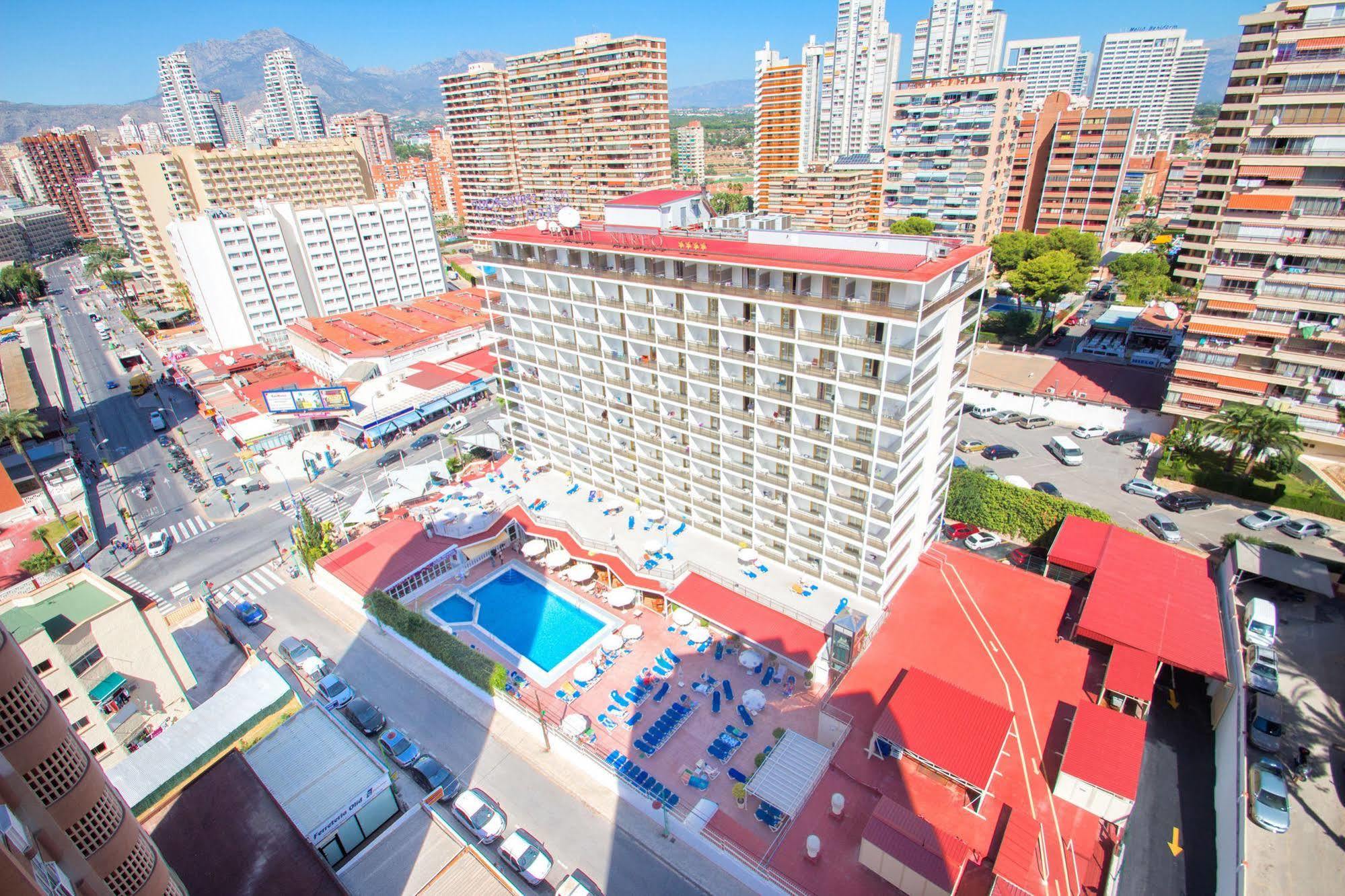 Hotel Servigroup Nereo Бенидорм Екстериор снимка